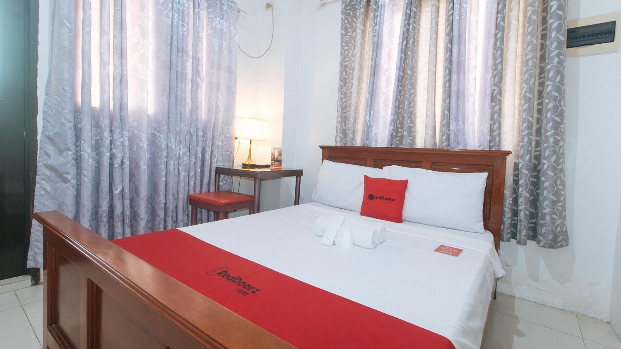Hotel Reddoorz Near Lrt 2 Antipolo Station Extérieur photo